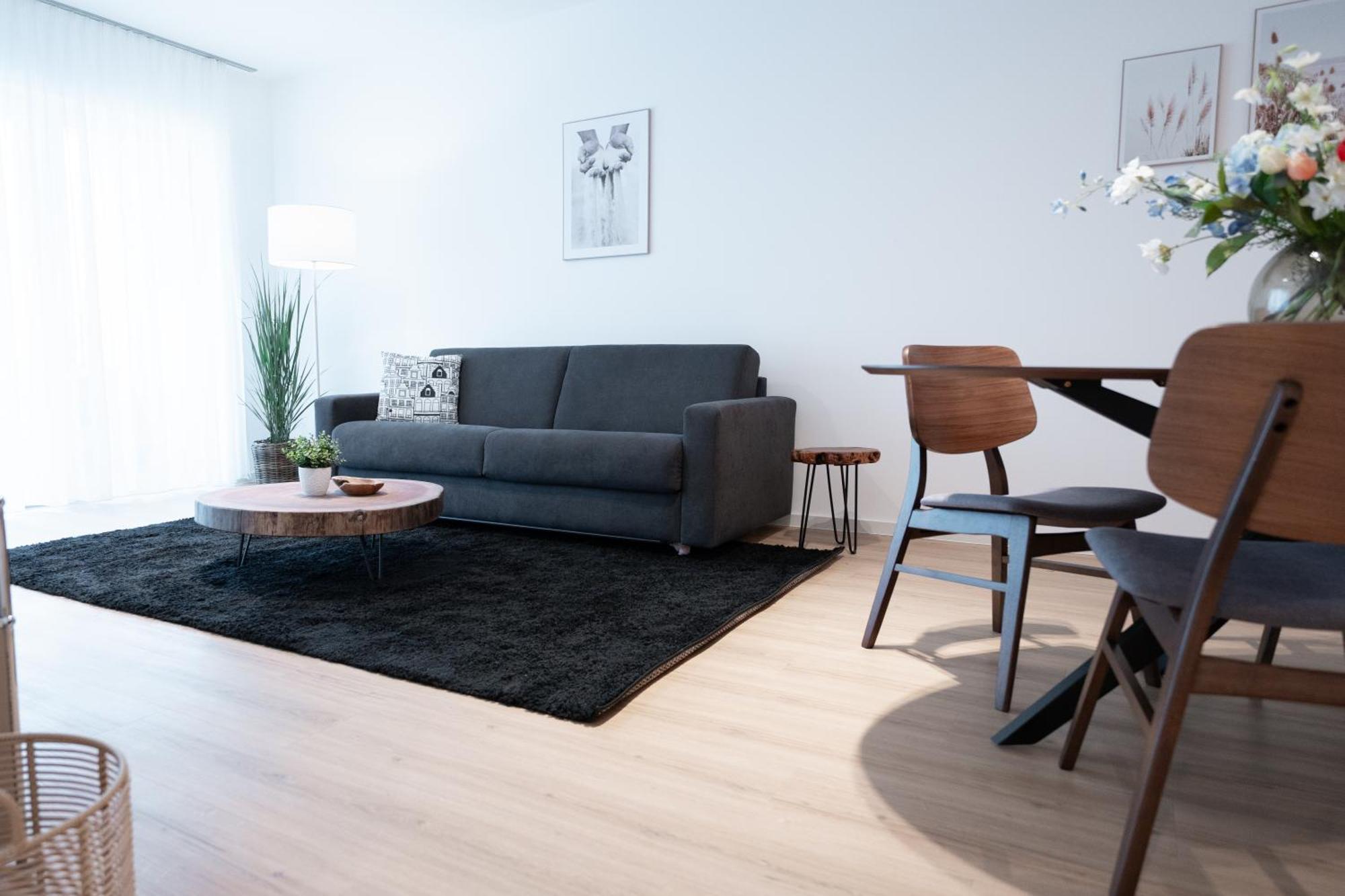 Schoentalhaus City Apartments Mit Balkon อาชาฟเฟนบวร์ก ภายนอก รูปภาพ